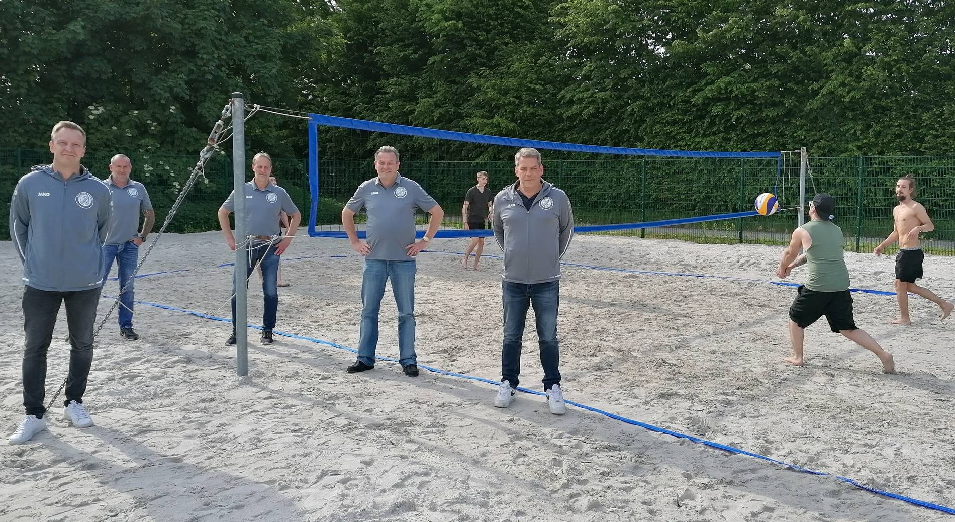 Kids Aktiv Hocheukirch Verein Setzt Volleyball Feld Instand