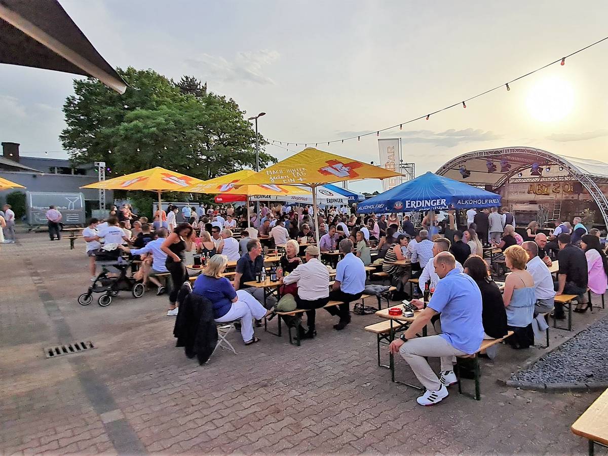 „Sommer-Biergarten“: Der Erft-Kurier-Cocktail kann getestet werden