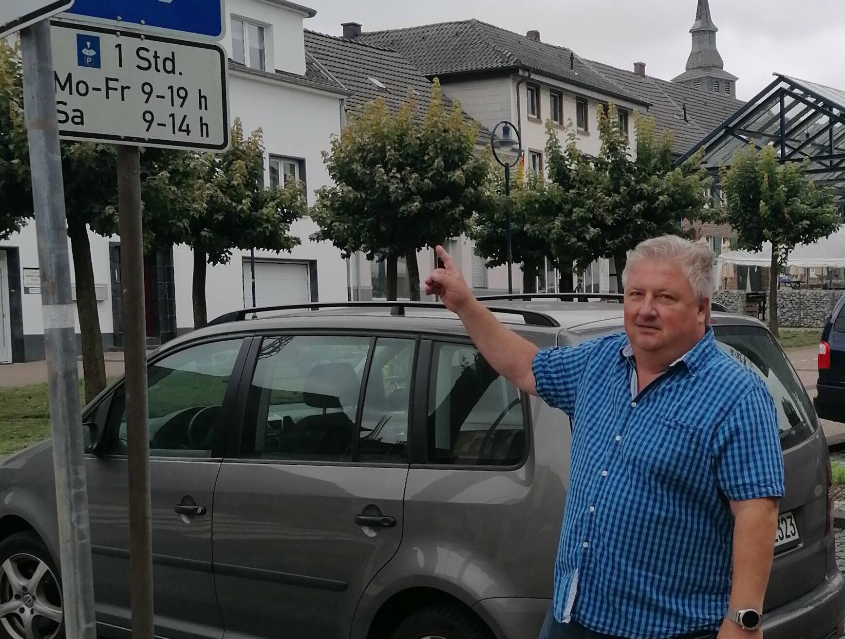  Peter Sonnet am Marktplatz: Hier ist es meist schwer, einen Parkplatz zu finden.  