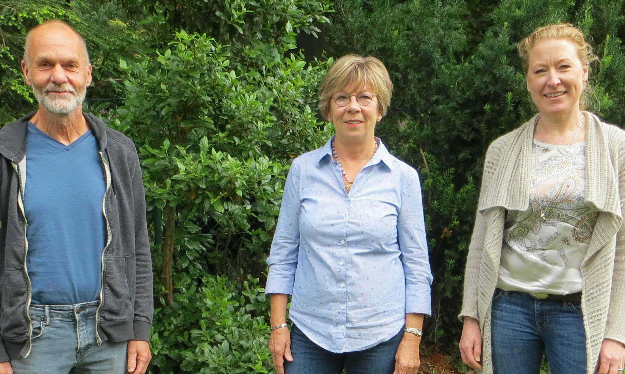  Peter Herzhoff, Angelika Heilmann und Marianne Terhardt (von links) leiten den offenen Trauertreff. 