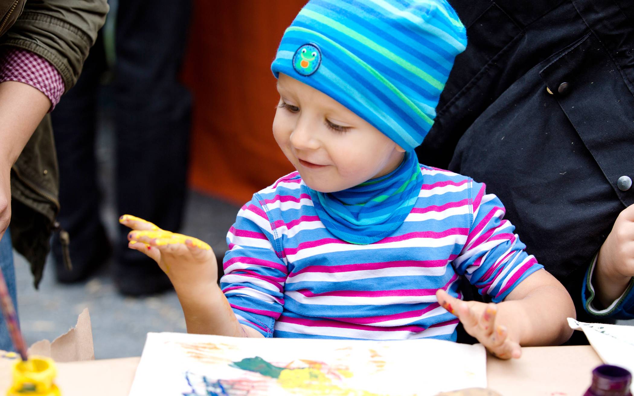 Beim Spielplatzfest können die Kinder nicht