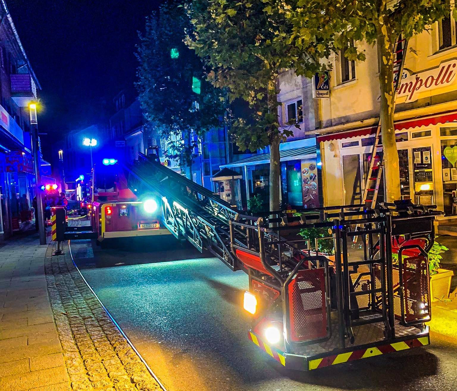  Rund 40 Feuerwehrleute waren im Einsatz. 