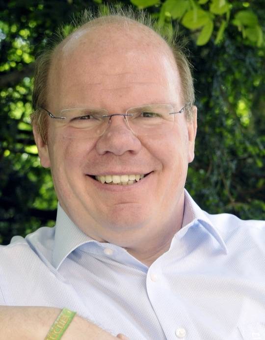  Pfarrer Ulrich Clancett und sein Team freuen sich auf das Programm. 