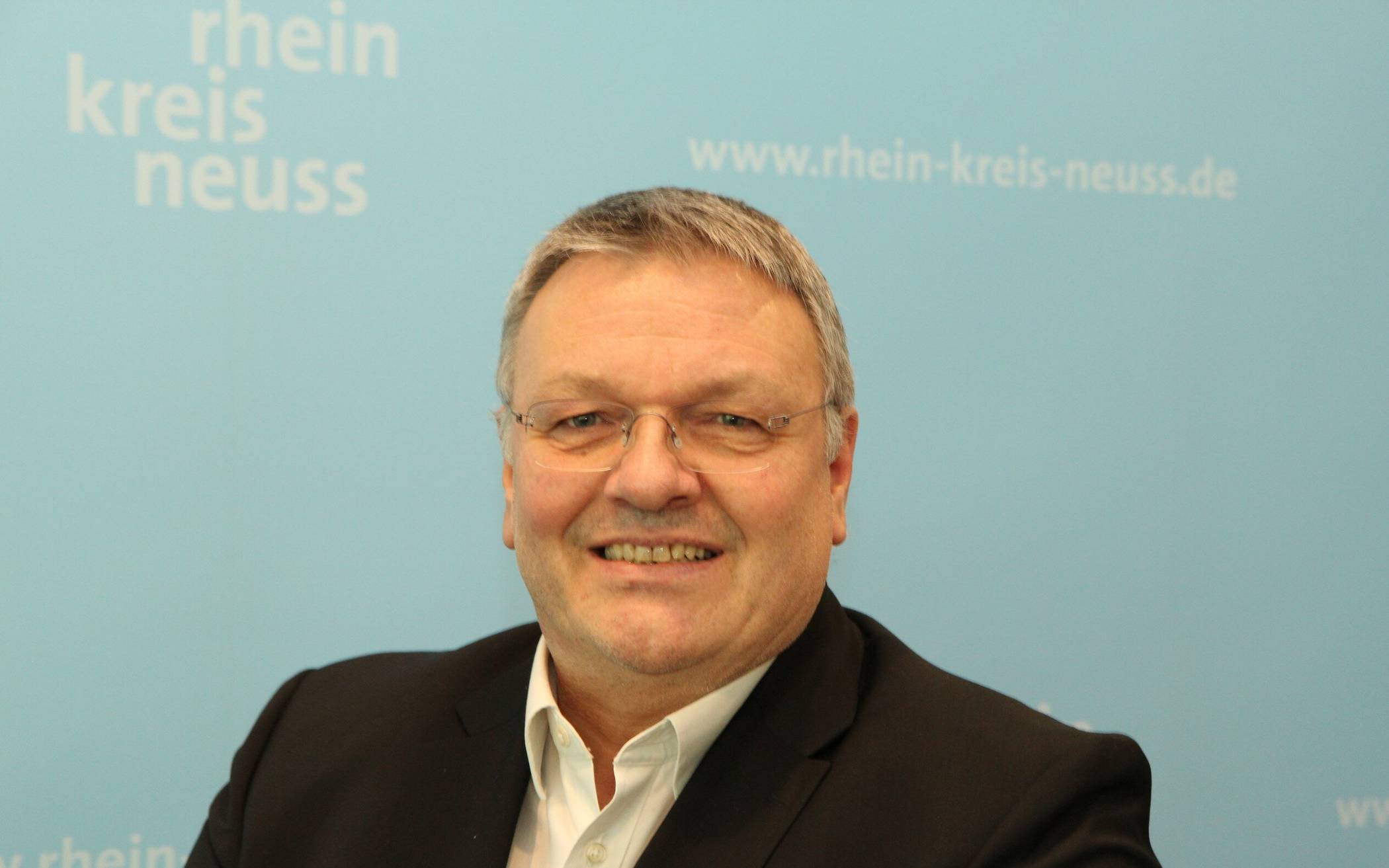  Das Kataster- und Vermessungsamt des Rhein-Kreises Neuss unter Leitung von Michael Fielenbach bietet jetzt ein virtuelles Bürgerbüro an. 