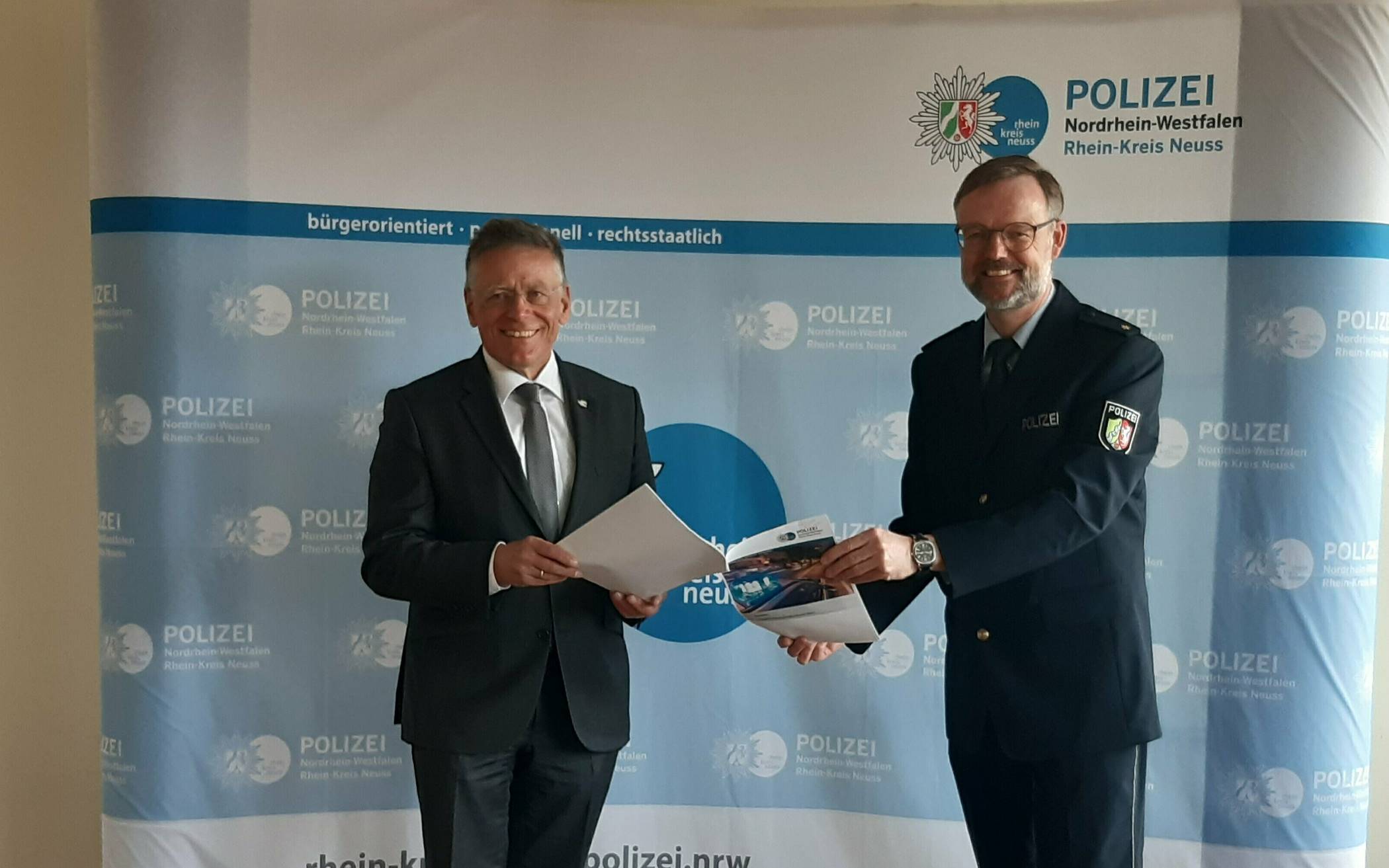 Landrat Hans-Jürgen Petrauschke und Polizeirat Andreas