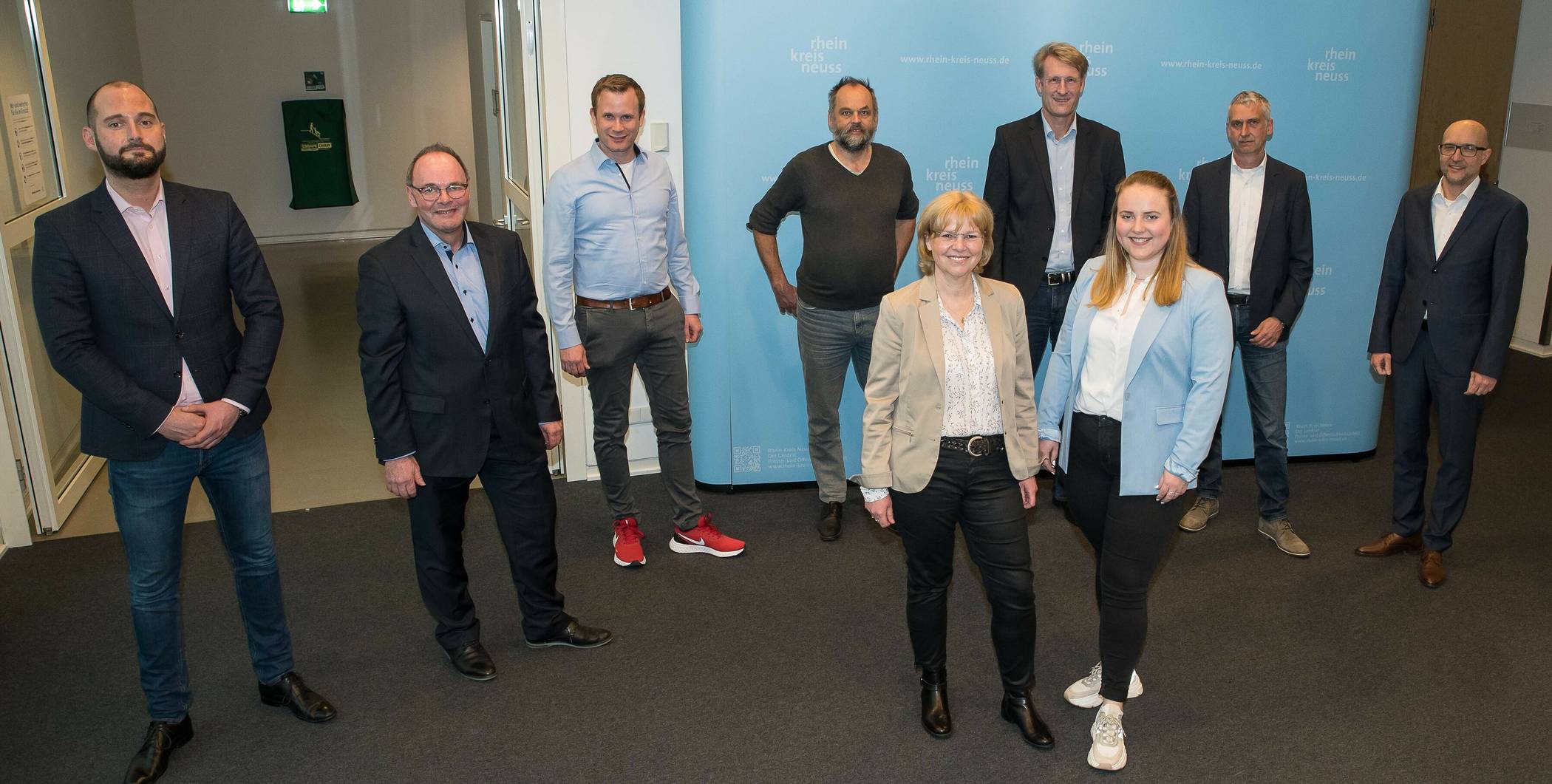  Den Großen Preis des Mittelstands fest im Blick (von links): Elias Jagoda, Robert Abts, Oliver Knedel, Heinrich Hannen, Dagmar Kuhnen, Dirk Jürgeleit, Celine Kuhnen, Stephan Kleine und Jörg Madest. 