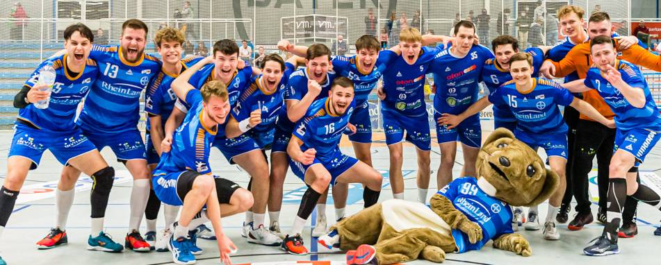  Nur noch ein Zähler fehlt den Dormagener Handballern bis zum rettenden Ufer. Dann haben sie allen Grund zum Jubeln! 