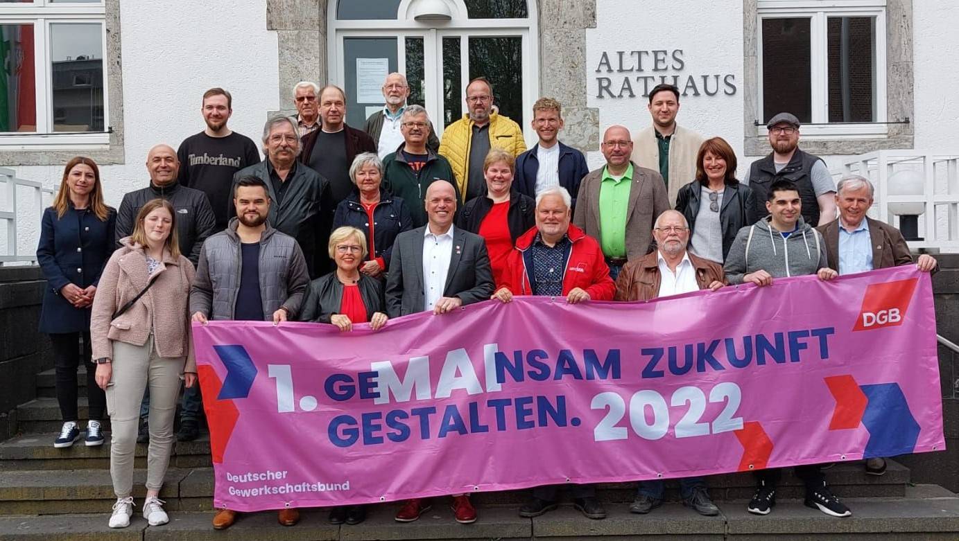 Kandidaten-Treffen auf der Treppe