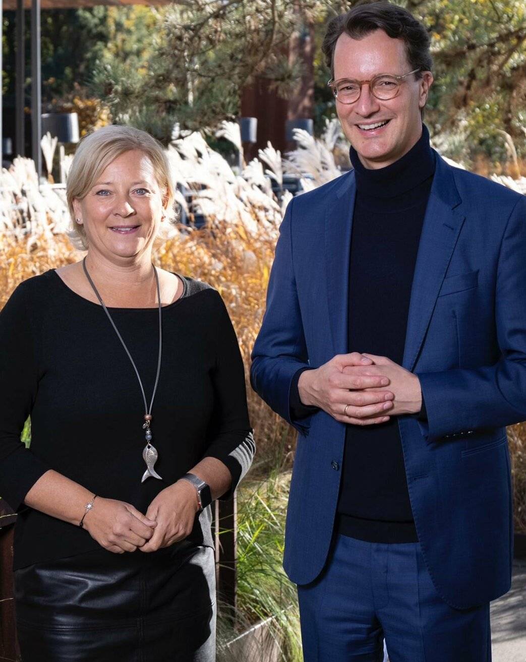 Landags-Abgeordnete Heike Troles und Ministerpräsident Hendrik