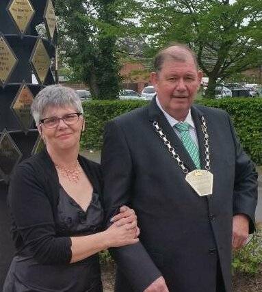  Auf 40 Jahre Vereinstreue kann in diesem Jahr Johann Wissdorf zurückblicken. Gattin Ingrid ist dabei seine sichere Stütze. 