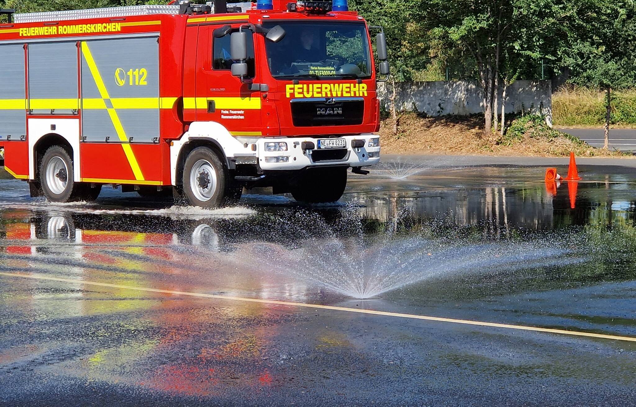 Feuerwehr Rommerskirchen im Fahrsicherheitszentrum​