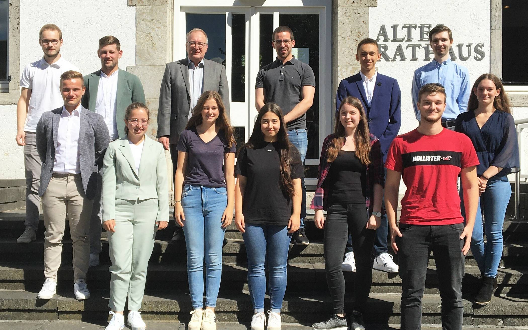 Erster Beigeordneter Michael Heesch mit den