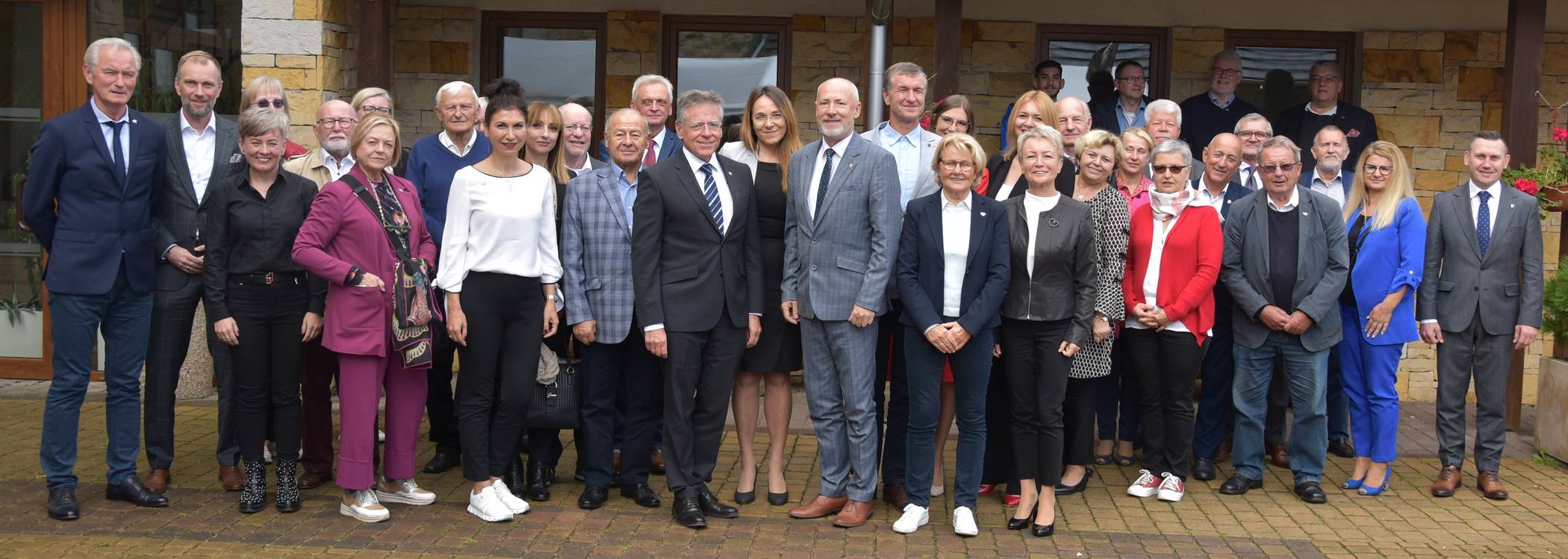  Das Partnerschaftskomitee „Europäische Nachbarn“ stattete jetzt dem polnischen Kreis Mikołów einen Besuch ab. Zahlreiche Begegnungen festigten die Freundschaft. 