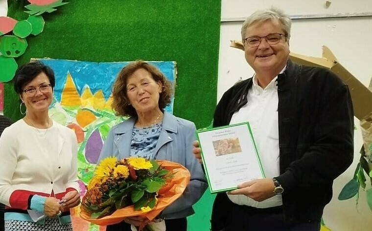  Bei der AOK-Preisverleihung (von links): Marion Schröder Hedi Glöckner und Elmar Gasten. 