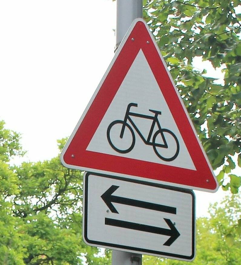 Kaster: Geänderte Parkregelung auf dem Rathausparkplatz