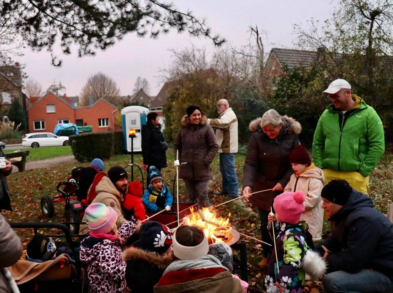 Leuchten und Wärme im Park