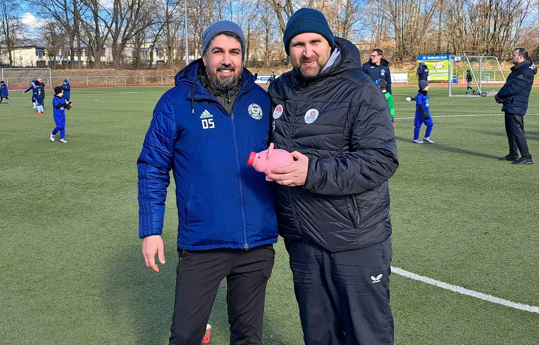 Jugendtrainer Öner Sulaksu vom VfL Viktoria