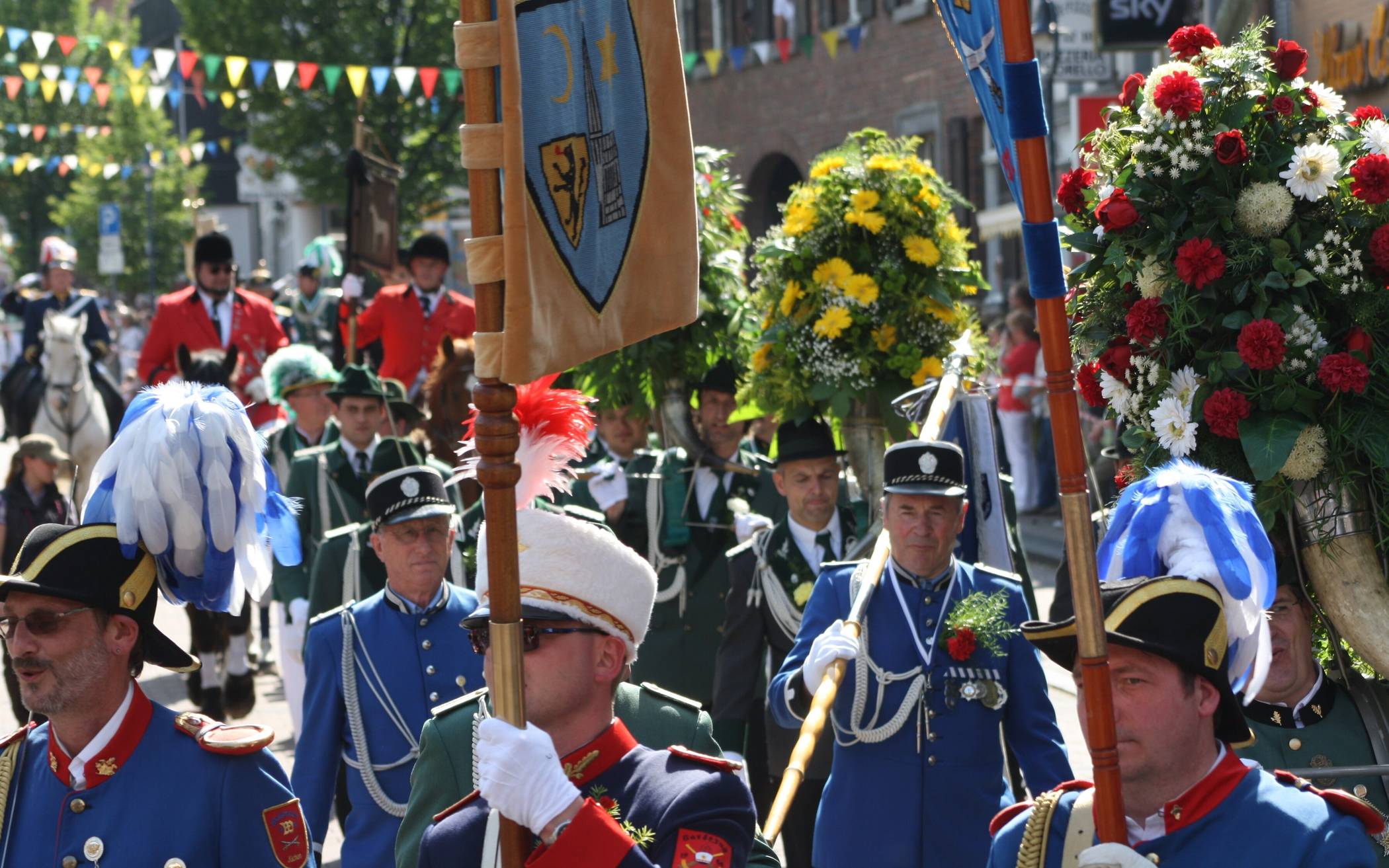 Die Schützenfeste, wie hier in Jüchen, sind Jahr für Jahr ein Highlight in den Stadtteilen