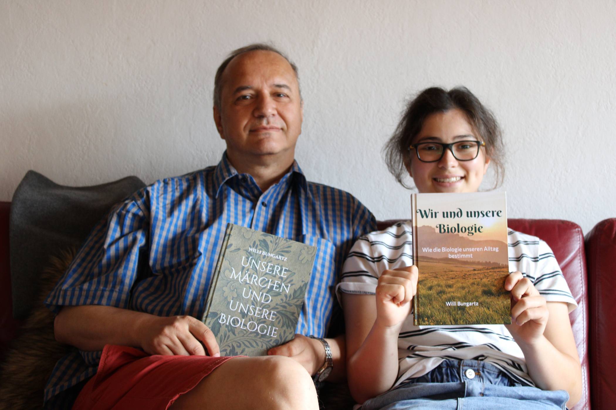  Hobby-Autor Willi Bungartz mit seiner Tochter Josi.    