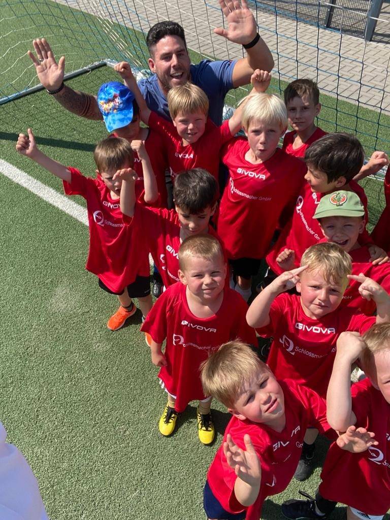  Norfer Fußball-Kids haben Spaß. 