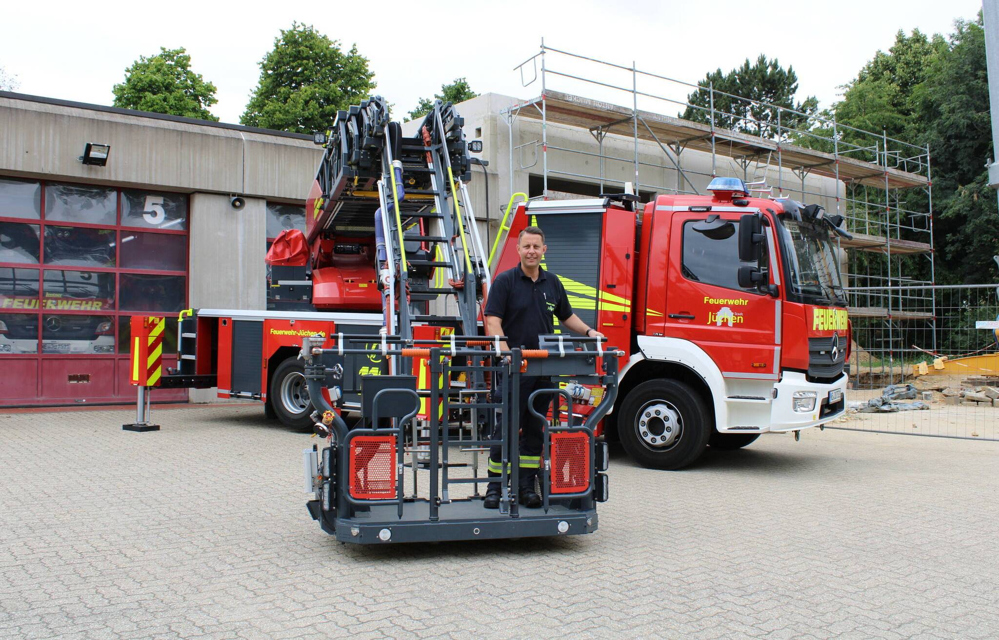 Deutlich größer wird die Feuerwache Jüchen