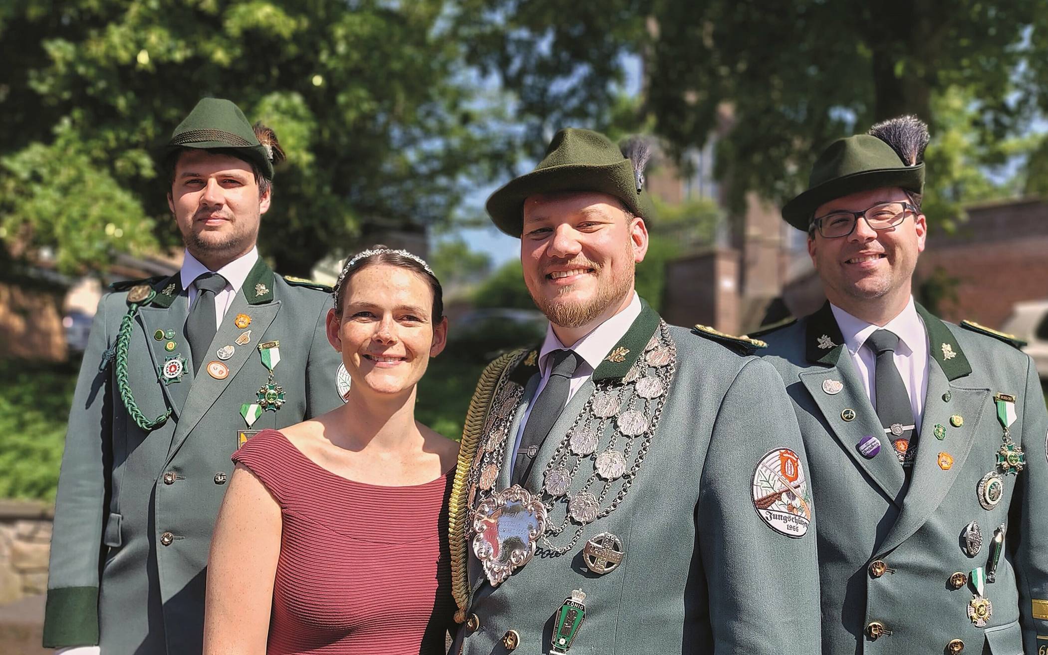 Zwei „Gaggles“ tragen die Krone der „Sandhasen“