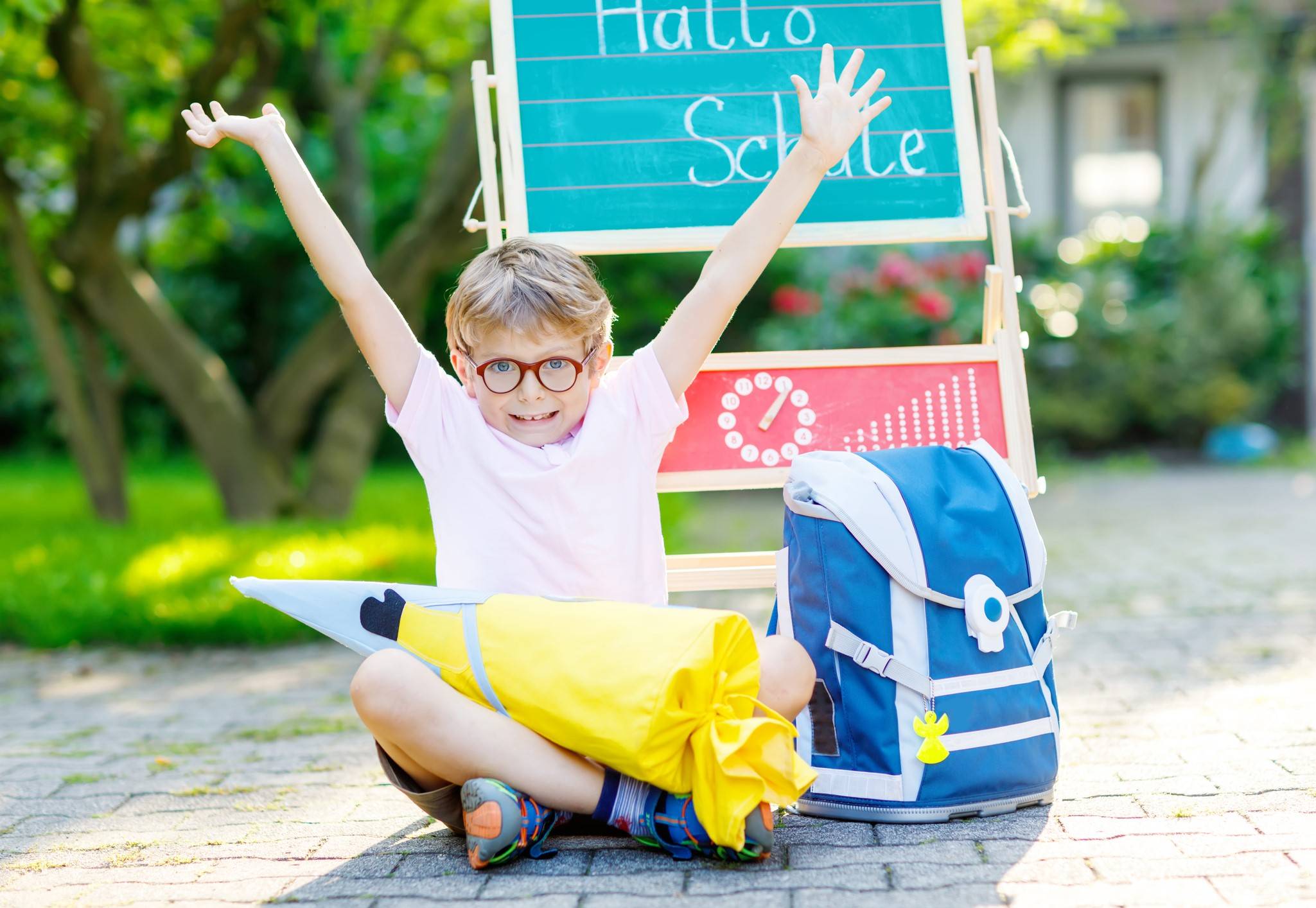Erster Schultag für 4.964 Kinder aus dem Rhein-Kreis