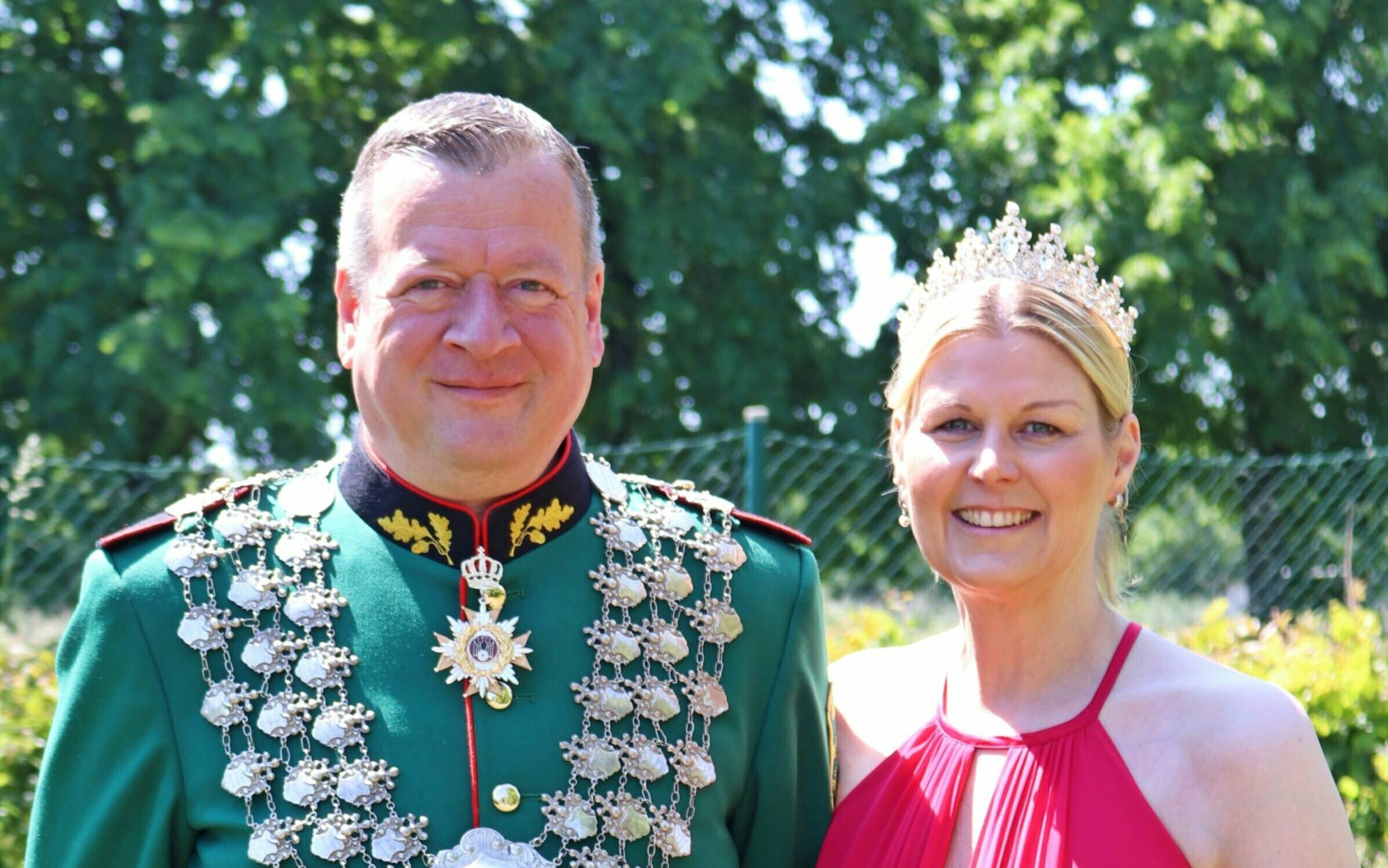  Das Königspaar Laurent Müllender und Jane Buttler haben ihre Regierungszeit um ein Jahr verlängert.  