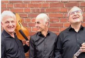  Das „AKA Trio“ (Andres Illgner an Violine und Viola, Klaus Eckert am Klavier, Andreas Missel an Klarinette und Cello) gestalten im Oktober ein Benefizkonzert für die „Amnesty Internationl“-Gruppe 1072 aus dem Rhein-Kreis. Auch ihnen geht es um Menschenrechte. 
