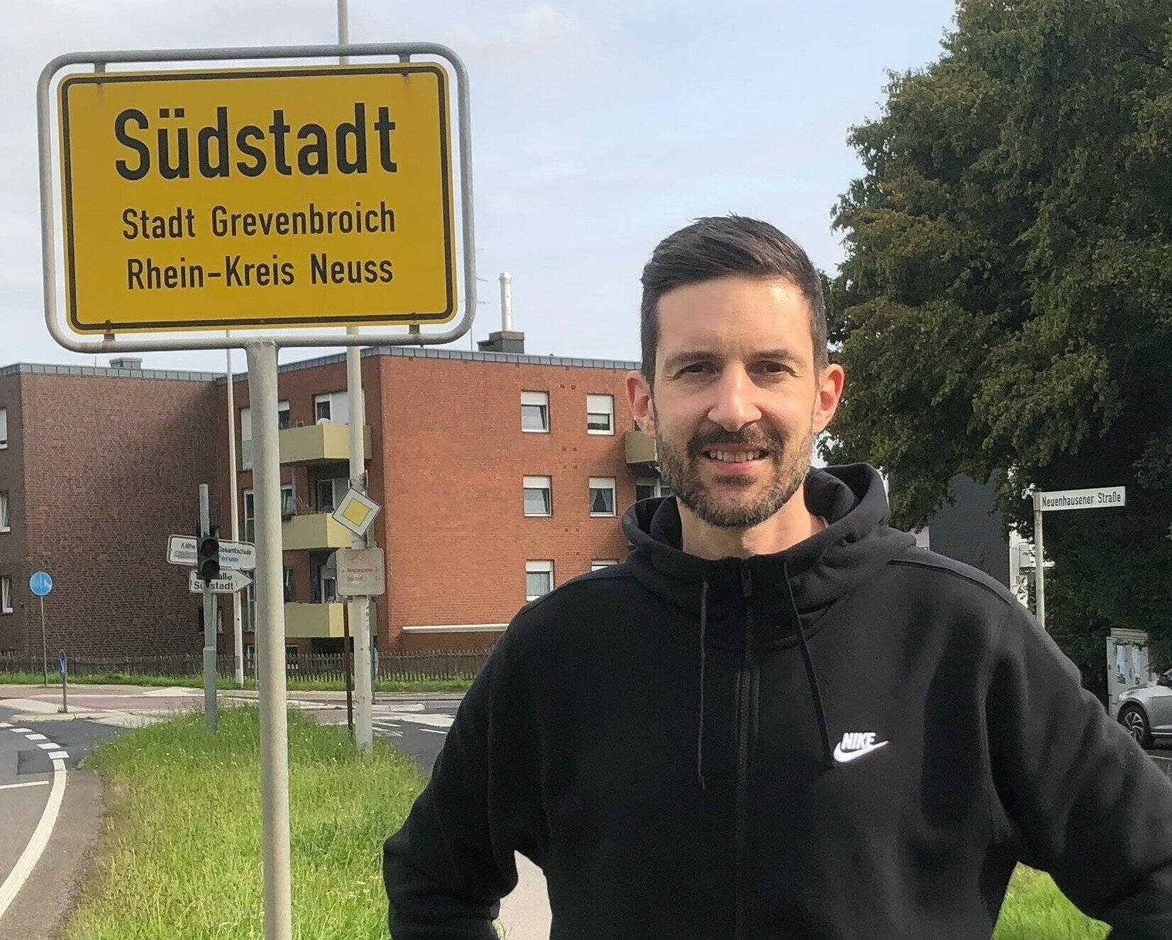  Professor Dr. Hendrik Hildebrandt wohnt heute in Bochum, kehrt aber immer wieder in seine Heimatstadt zurück – „Den Saturn das erste Mal im Garten der Eltern in der Südstadt gesehen.“  