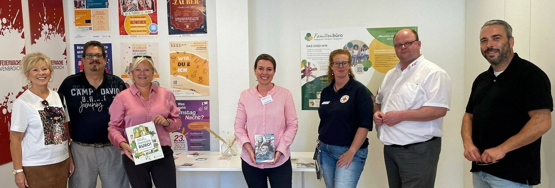  Viel Prominenz kam an diesem Tag in das „Familienbüro“ an der Beite Straße. 