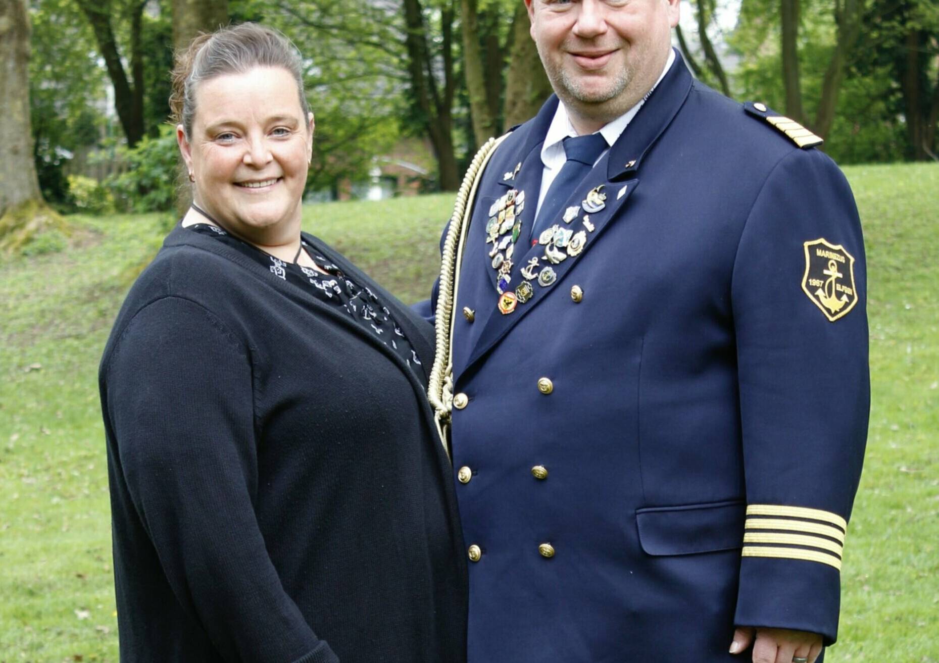  Das Adjutantenpaar Frank und Heike Kremer steht dem Königspaar treu zur Seite. 