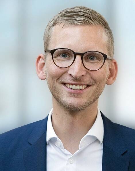 Daniel Rinkert mit seinem besonderen „Bericht aus Berlin“. Sein Fazit: Arbeit lohnt sich immer noch.