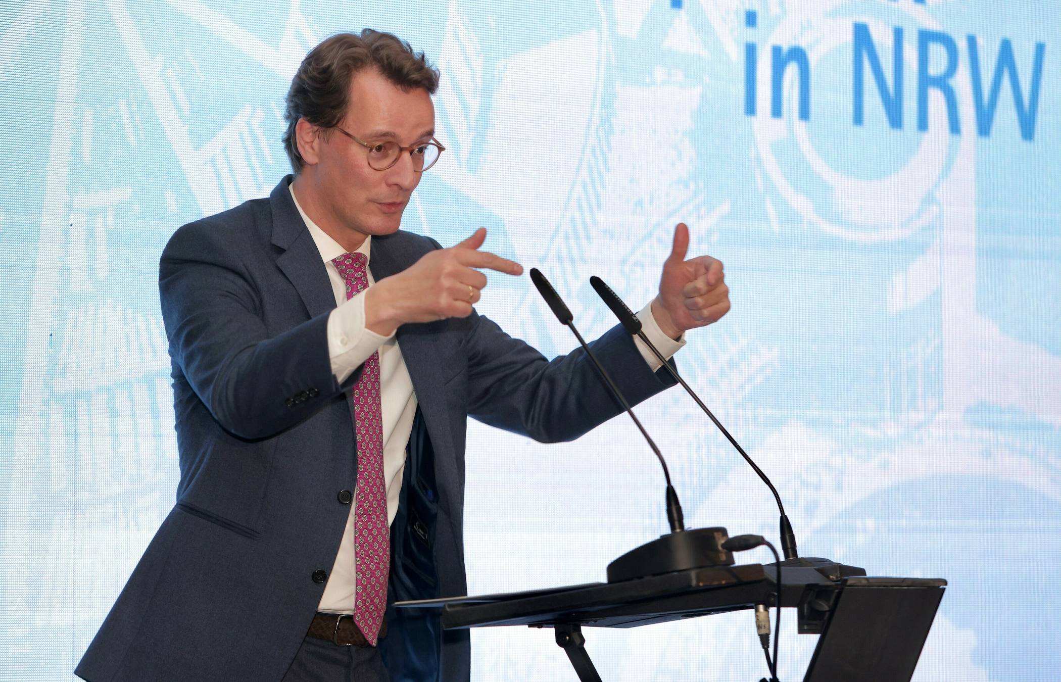  Ministerpräsident Hendrik Wüst sprach beim Wirtschaftsforum „Impulse“.       