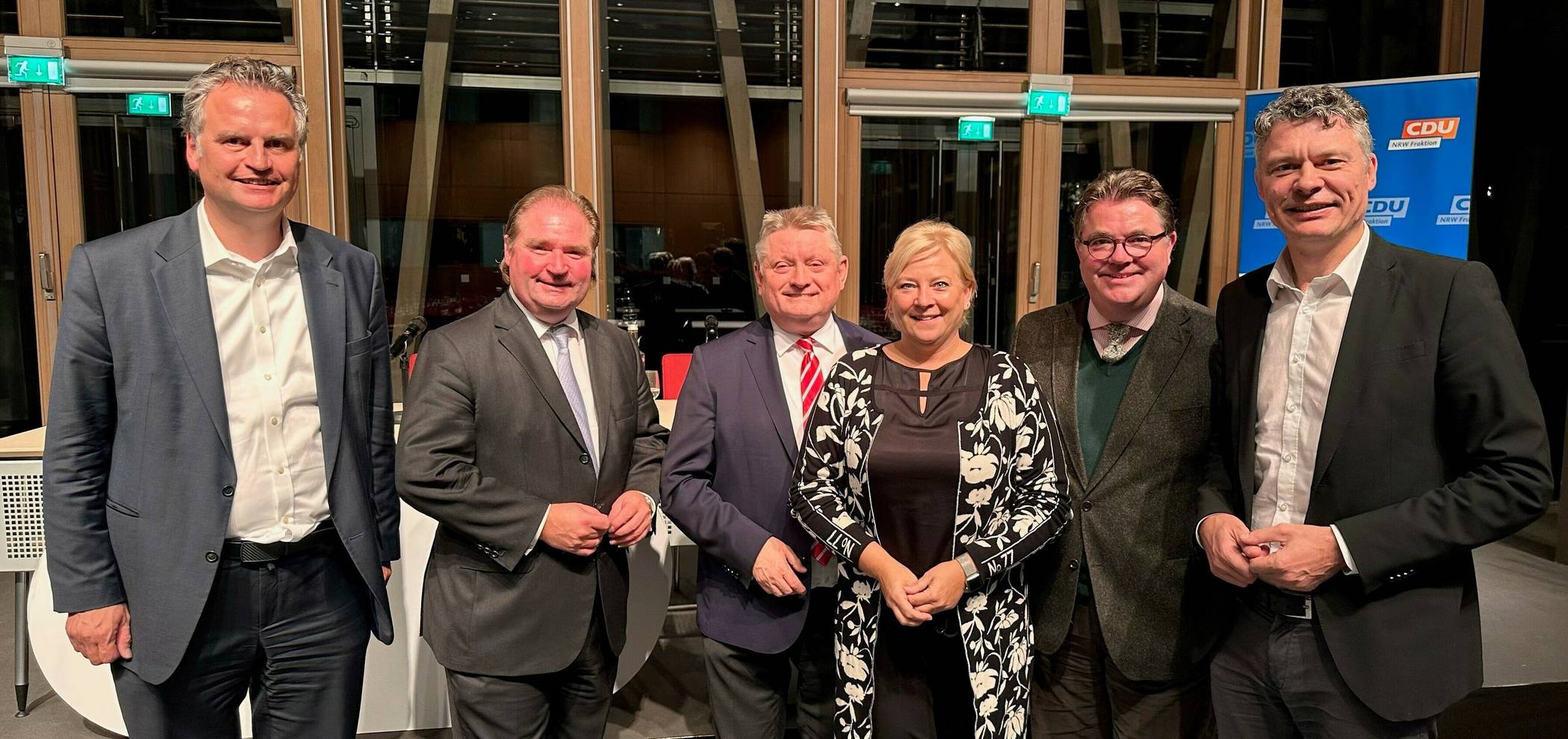  Von links; Günter Krings, Lutz Lienenkämper, Hermann Gröhe, Heike Troles, Ansgar Heveling und Jörg Geerlings. 