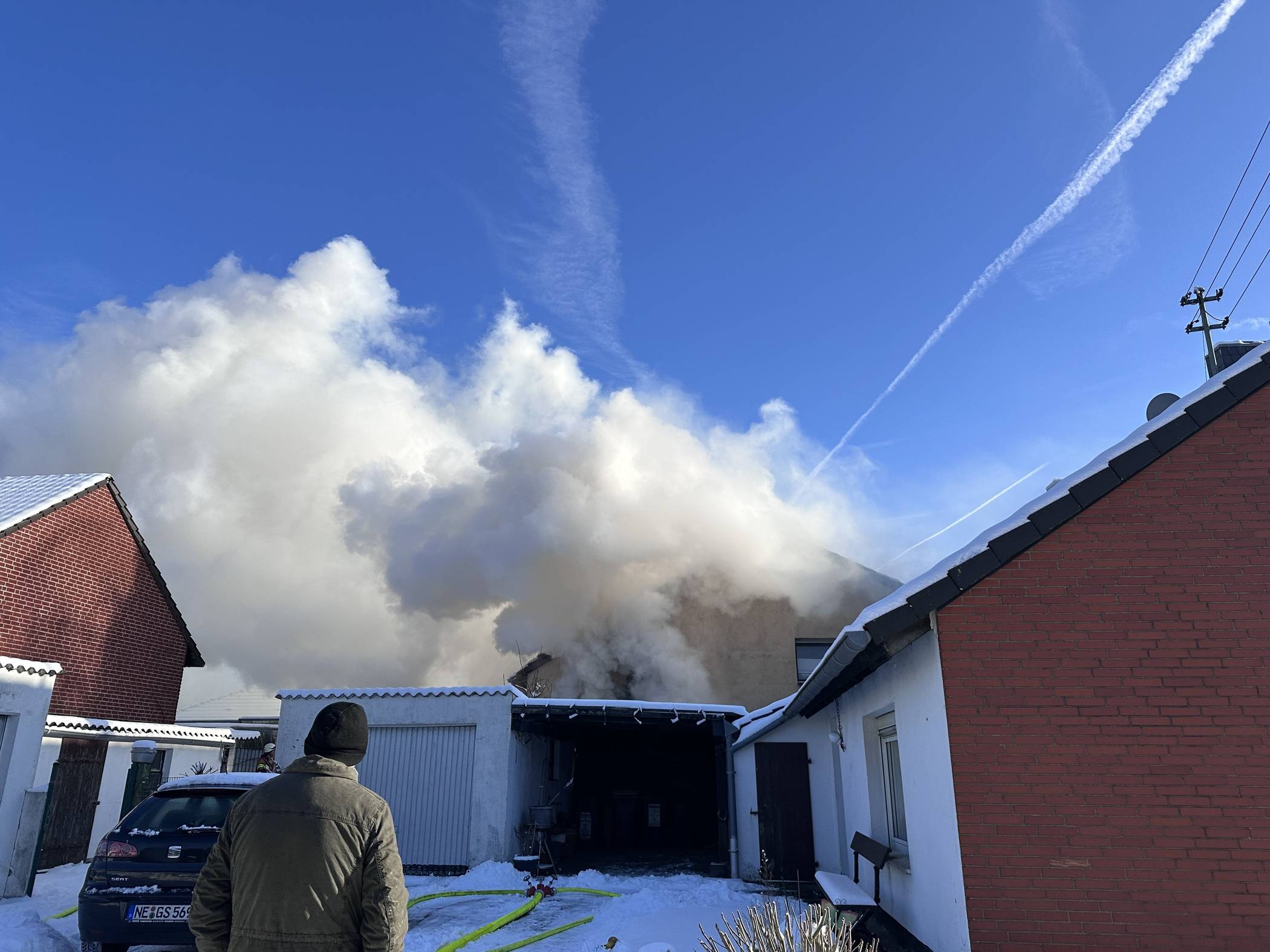Gill: Wohnungsbrand in Mehrfamilienhaus
