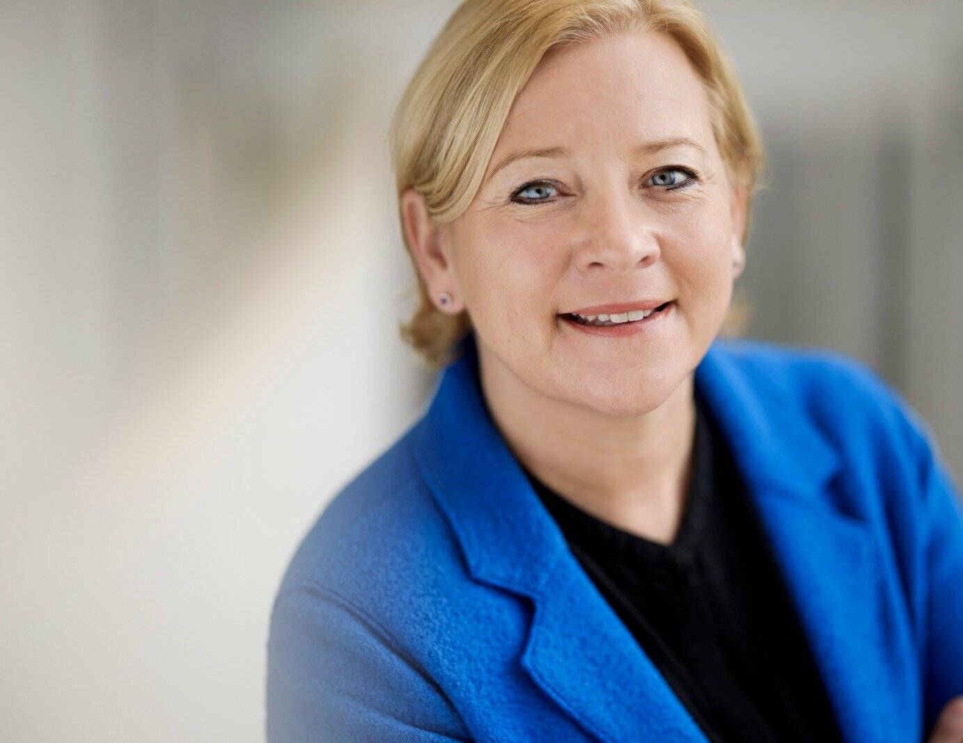  Schirmherrin Heike Troles (MdL). 