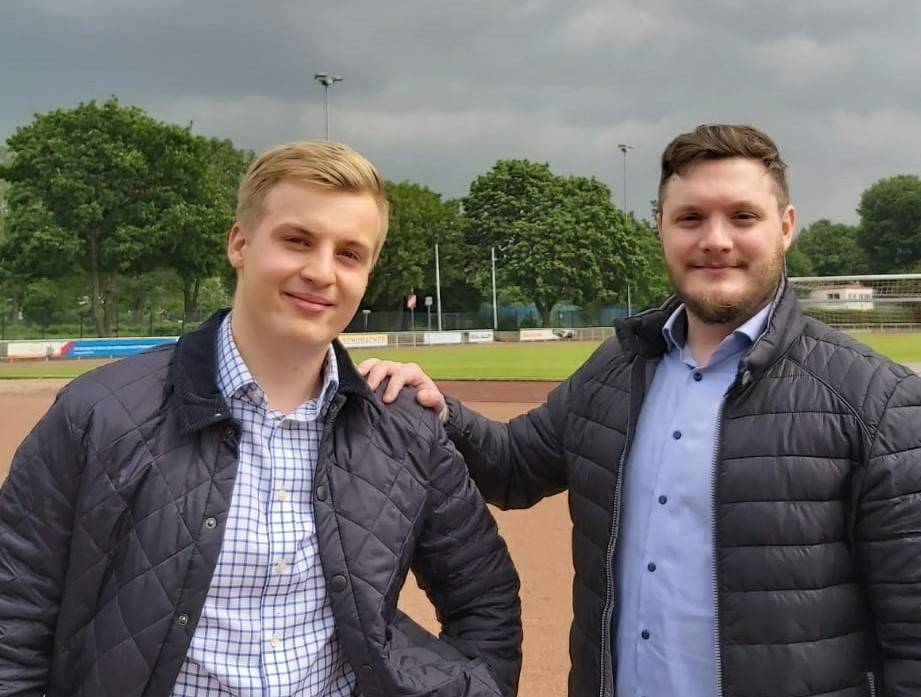 Max von Borzestowski (rechts) und Christopher Klein.