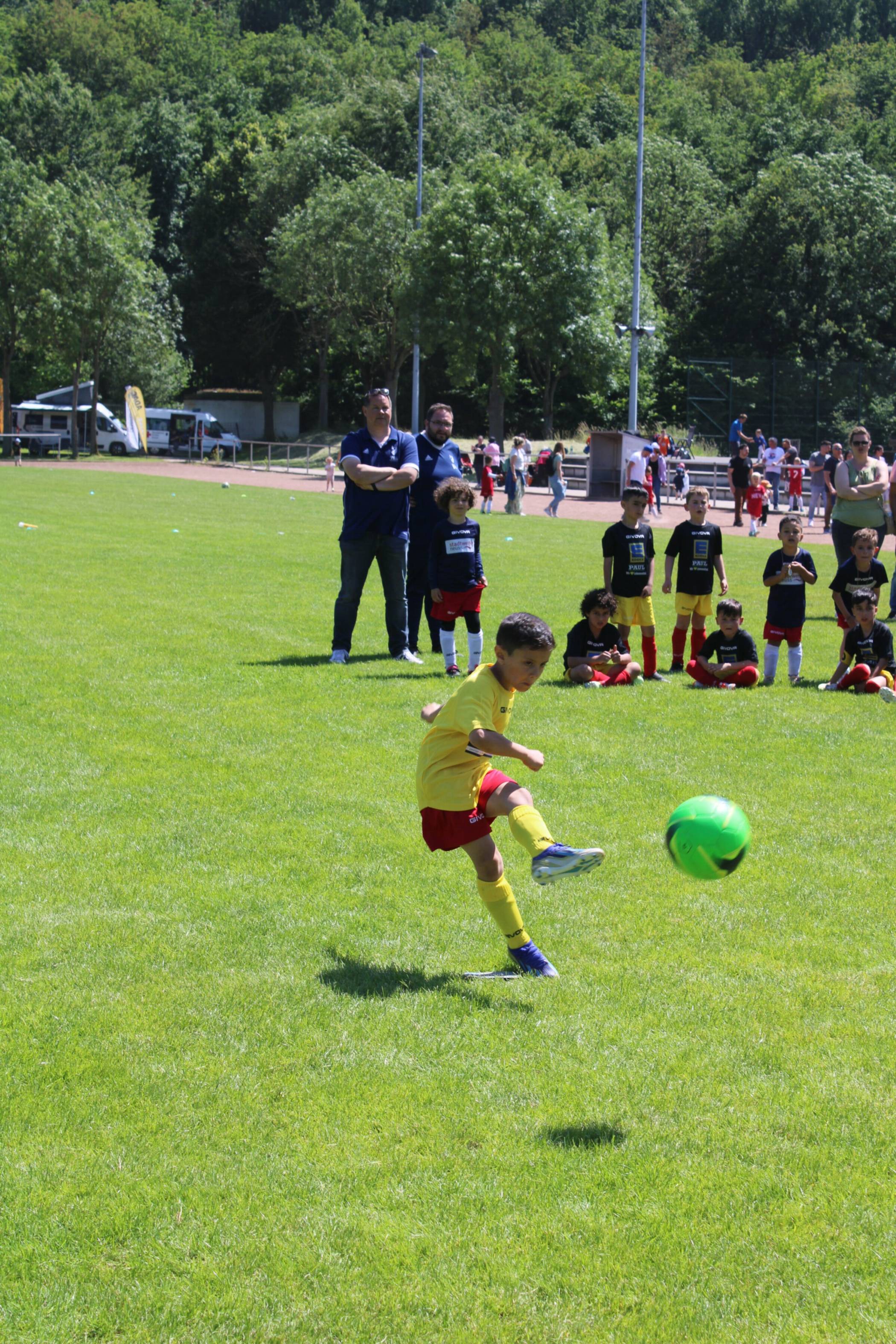 Elfmeterschießen im Halbfinale zwischen SC Kapellen 1 und FC...
