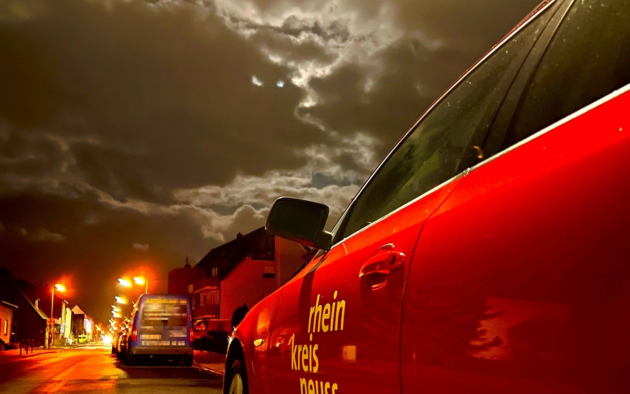 Sperrungen und Dauereinsätzen der Feuerwehr