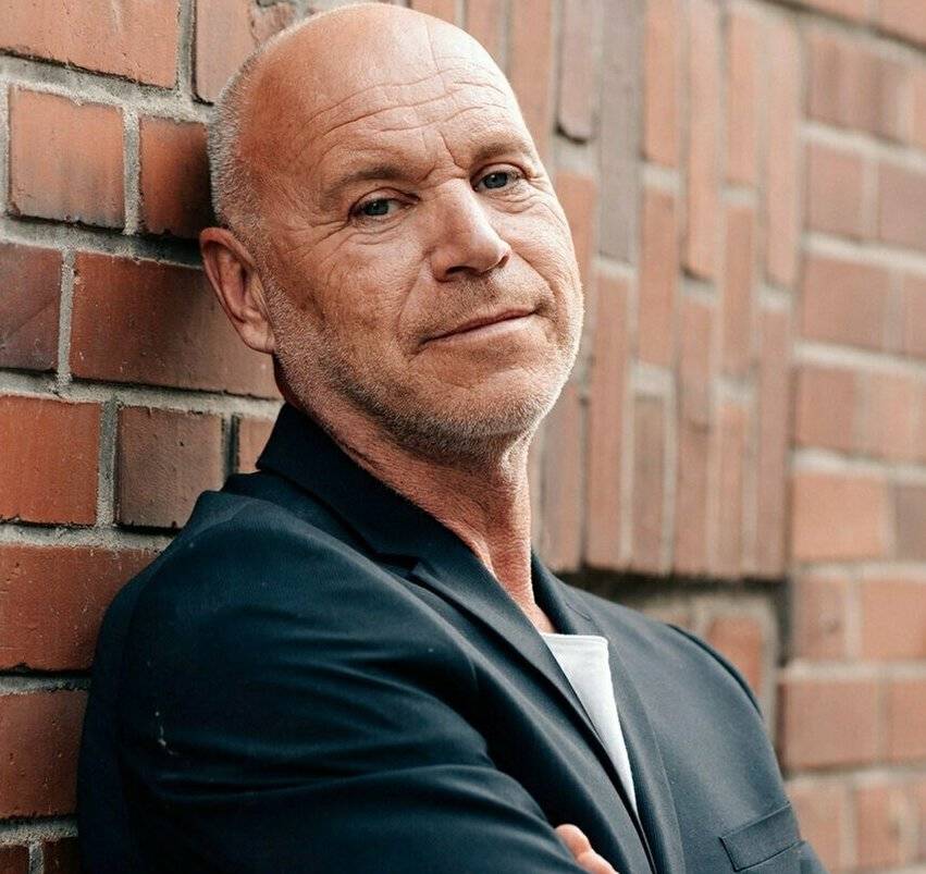 Olaf Henning.