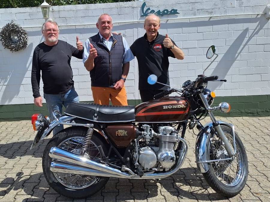 Das Foto zeigt von links nach rechts: Günther Friese, Dr. Frank Schäfer und Hans-Martin Gallus.