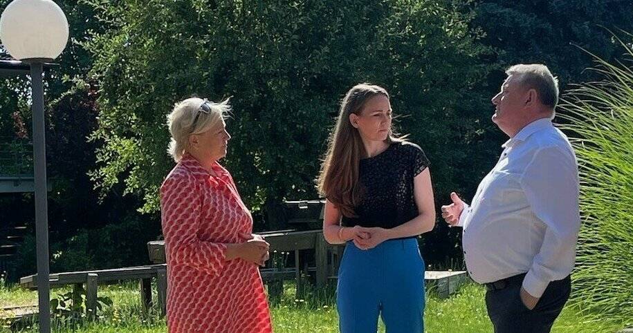 Antrittsbesuch bei der neuen Leiterin von