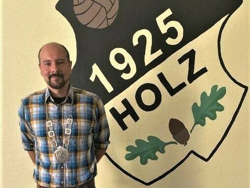 Vorsitzender Daniel Dürselen.