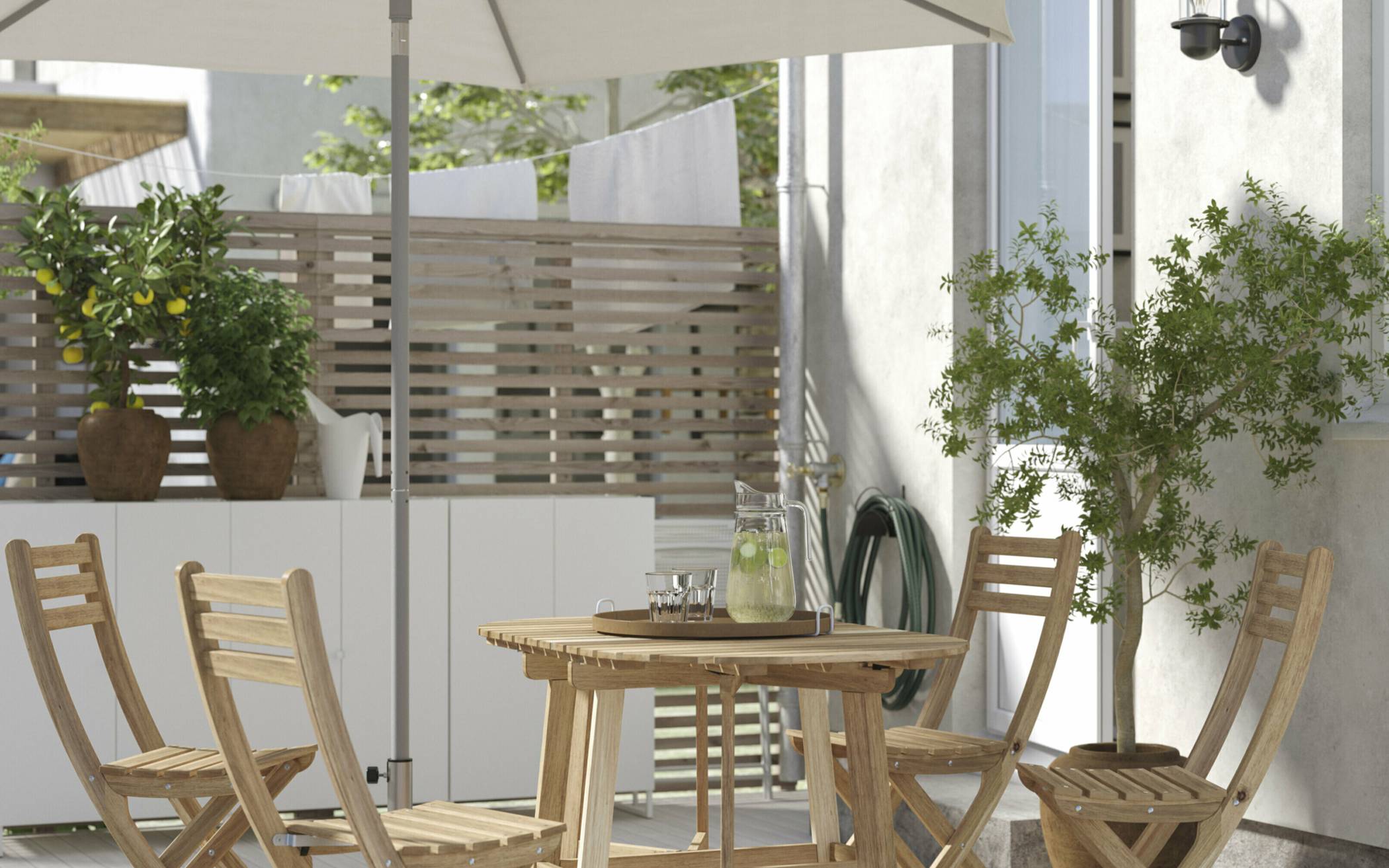 Für schöne Stunden an der frischen Luft: das Sommermöbelsortiment von Ikea, jetzt mit vielen Schnäppchen.