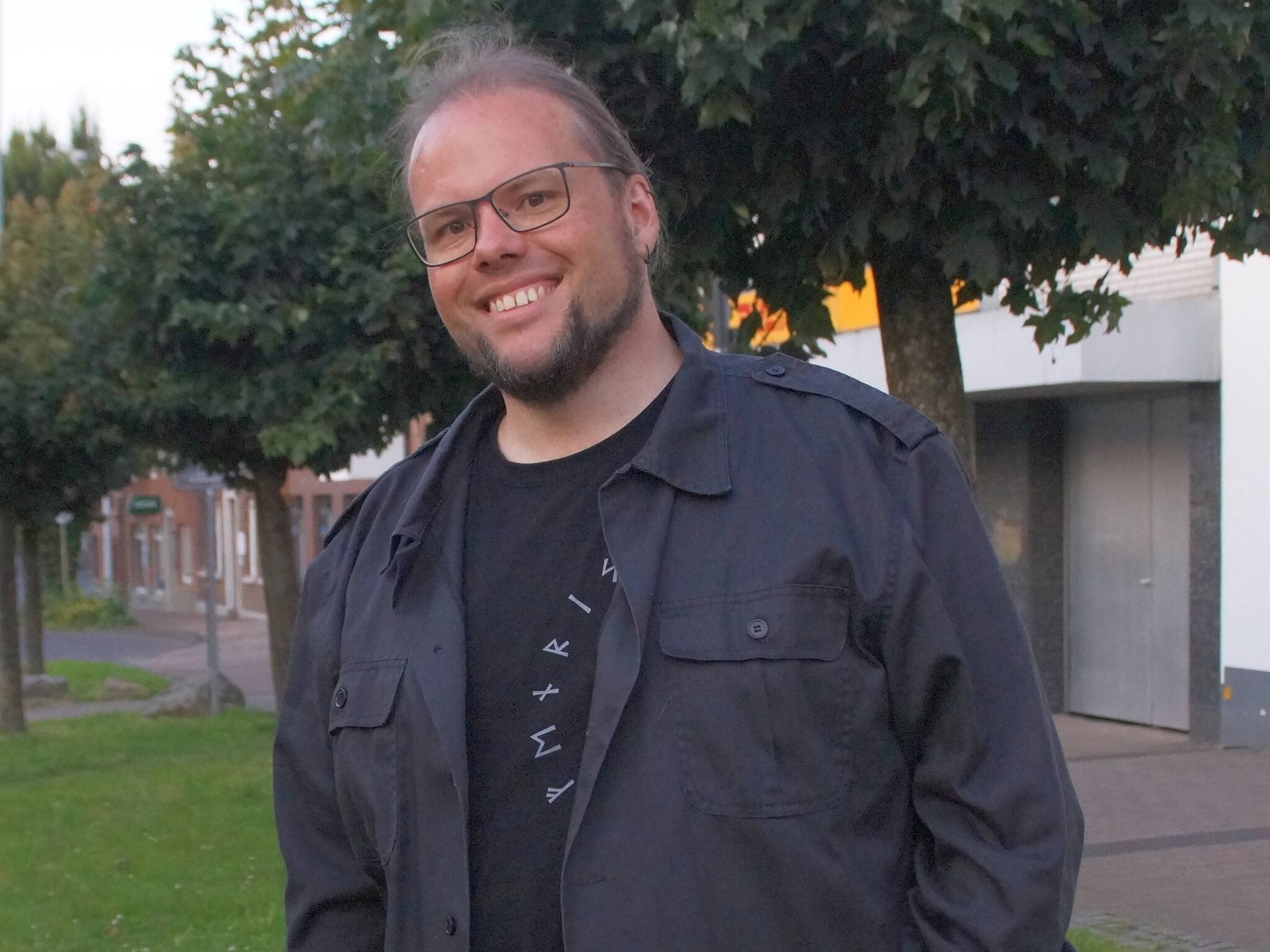 Kreisdezernent Gregor Küpper kommt am 28. August zum „Talk auf dem Roten Sofa“.  
