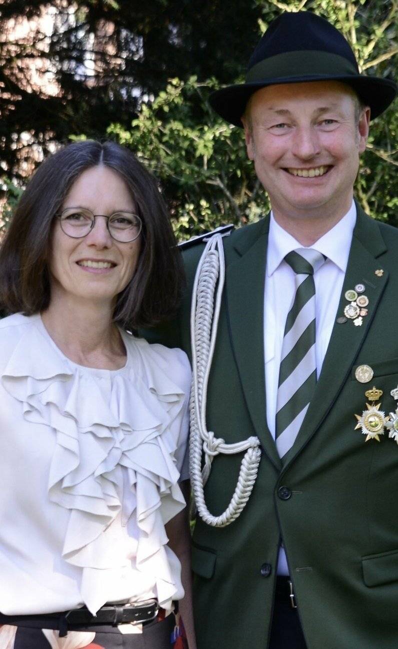 Dr. Birgit und Thomas Paar sind das Adjutantenpaar.