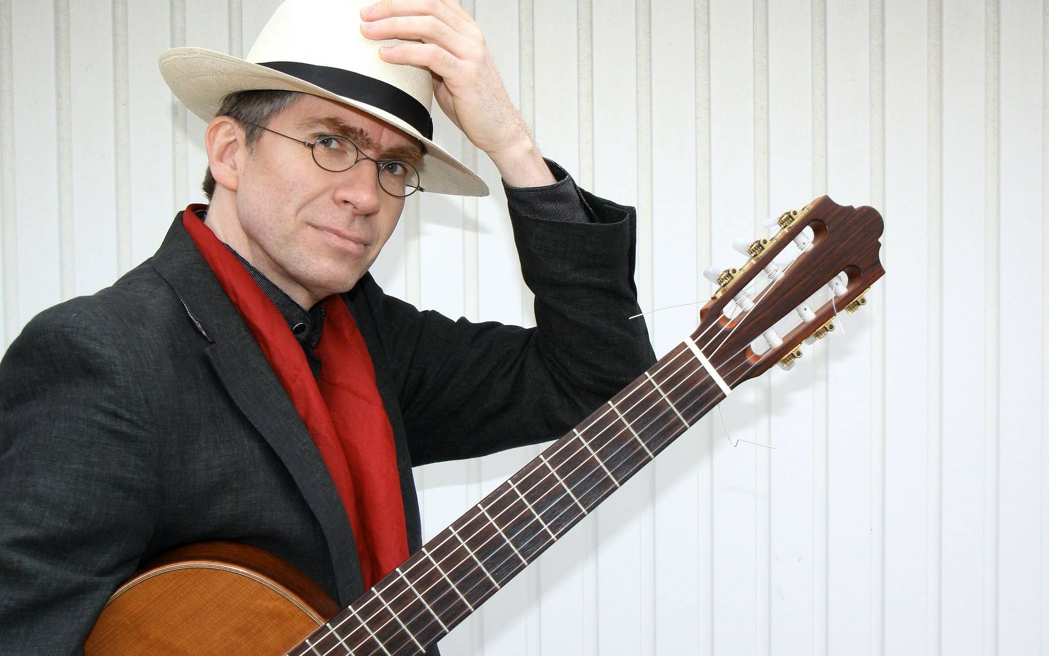 Jochen Jasner präsentiert seine Chanson-Auswahl unter dem Titel: „Sous le ciel de Paris – Vive la chanson!“.    