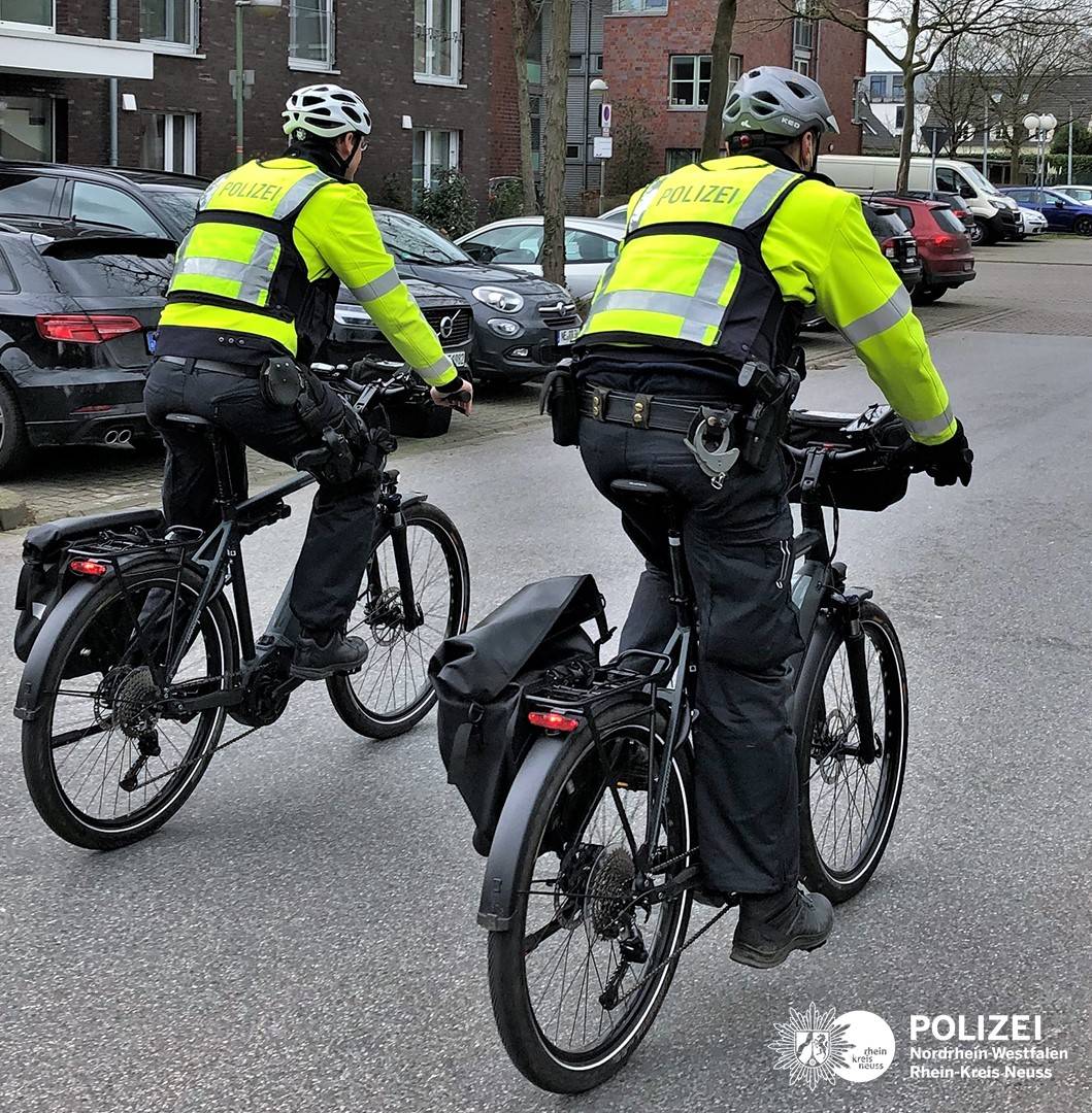  Der Verkehrsdienst auf zwei Rädern. 