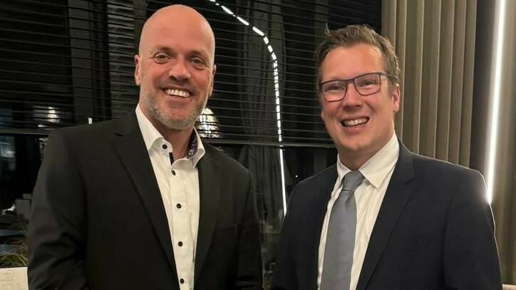 Bürgermeister Klaus Krützen und Bürgermeister Bob Vostermans.